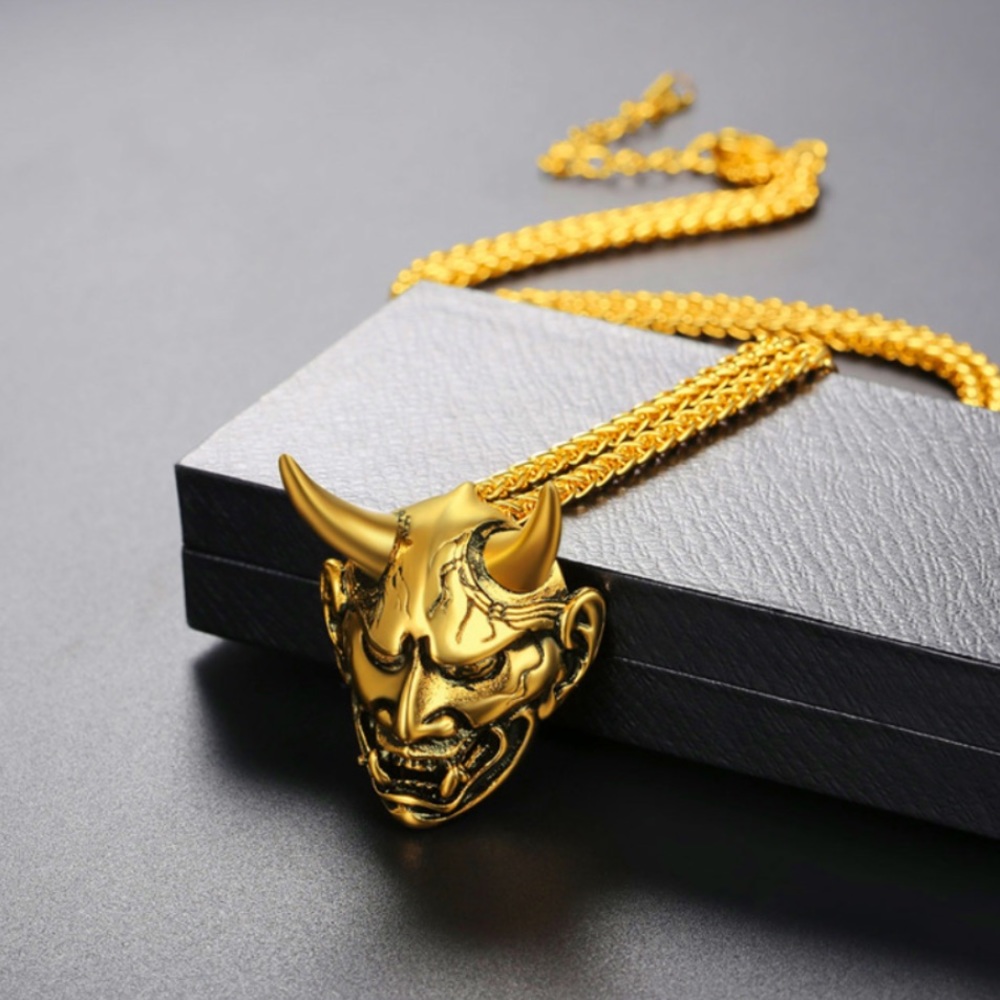 New 18K gold gothic necklace